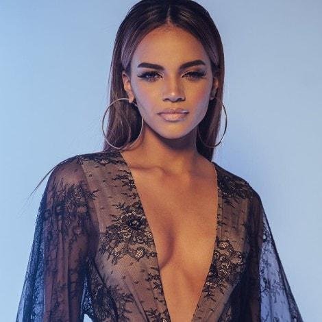 A atriz e cantora Leslie Grace &eacute; a escolhida protagonizar o filme &ldquo;Batgirl&rdquo;