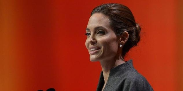 A atriz americana Angelina Jolie obteve uma vit&oacute;ria na batalha legal, quando o juiz que supervisionava o div&oacute;rcio e a cust&oacute;dia dos filhos foi desqualificado do caso