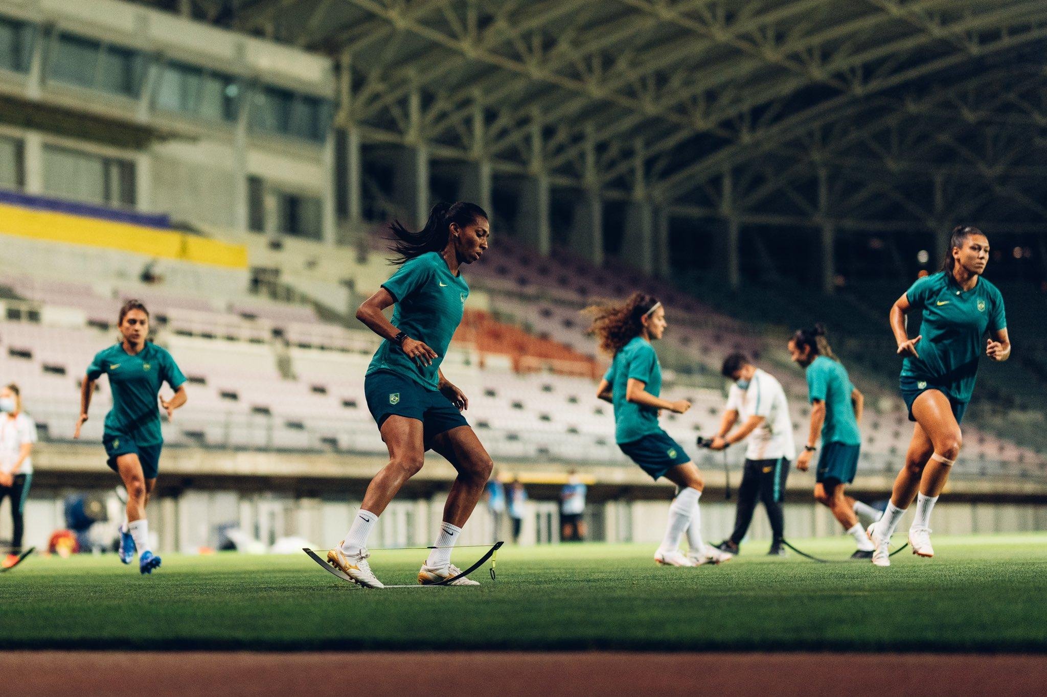 Sele&ccedil;&atilde;o quer encaminhar vaga no futebol feminino