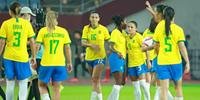Brasil goleou a China na estreia