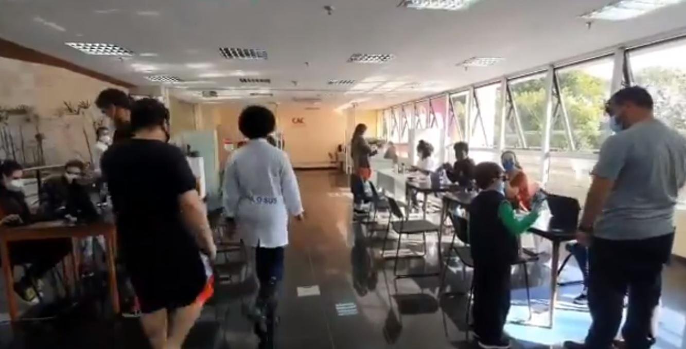 Vacina&ccedil;&atilde;o ocorreu no bairro Passo das Pedras neste domingo