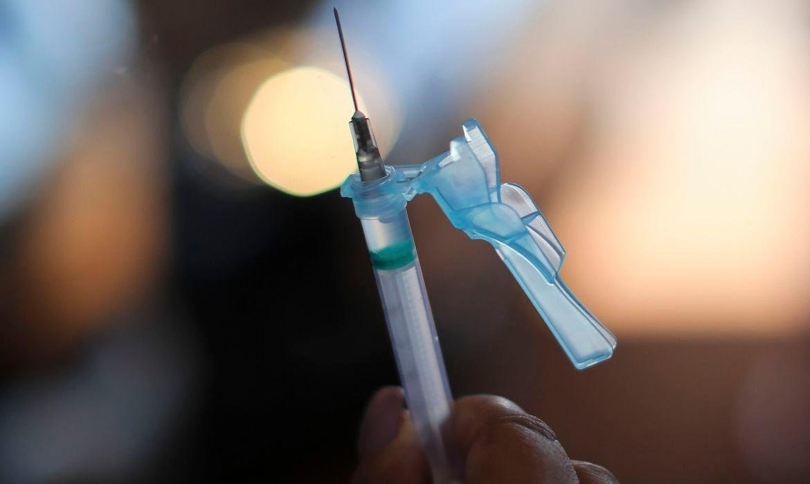 Medida fica em vigor enquanto durar o estado de emerg&ecirc;ncia em sa&uacute;de p&uacute;blica no Brasil