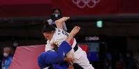 Mayra imobilizou sul-coreana na decisão do bronze