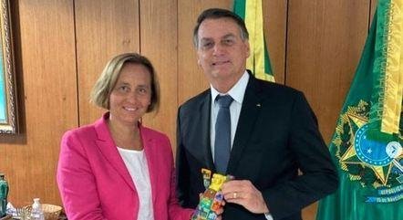 "Recebi deputada eleita democraticamente", diz o presidente ap&oacute;s foto com Beatrix von Storch