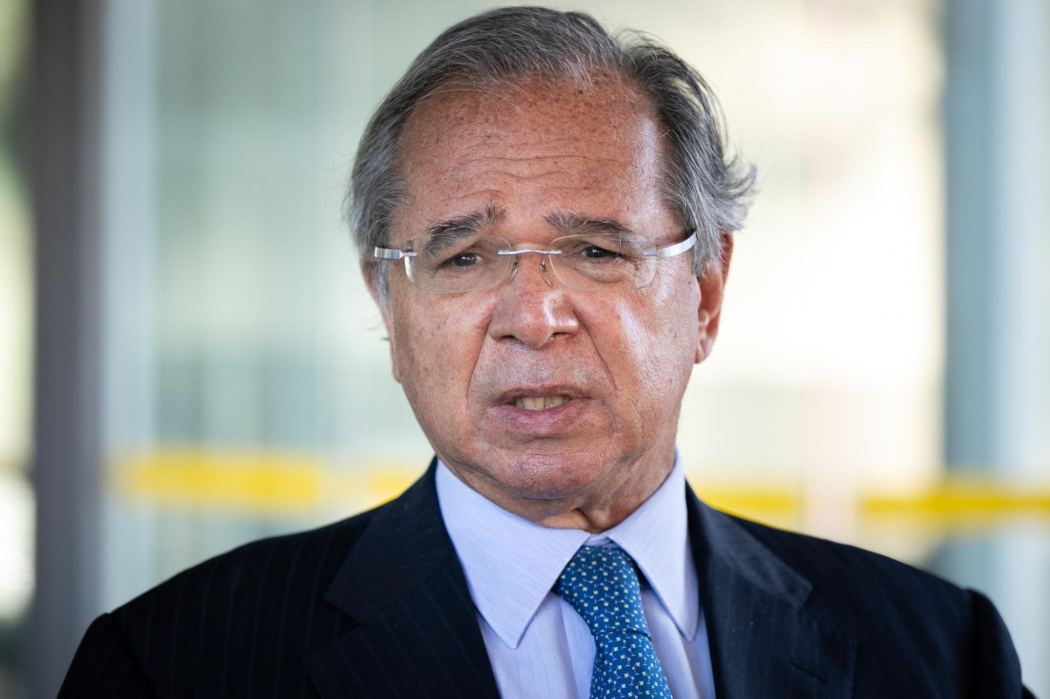 Sem especificar quais seriam essas poss&iacute;veis despesas, ministro disse que decis&otilde;es de outros Poderes podem ter "enorme impacto" no Or&ccedil;amento