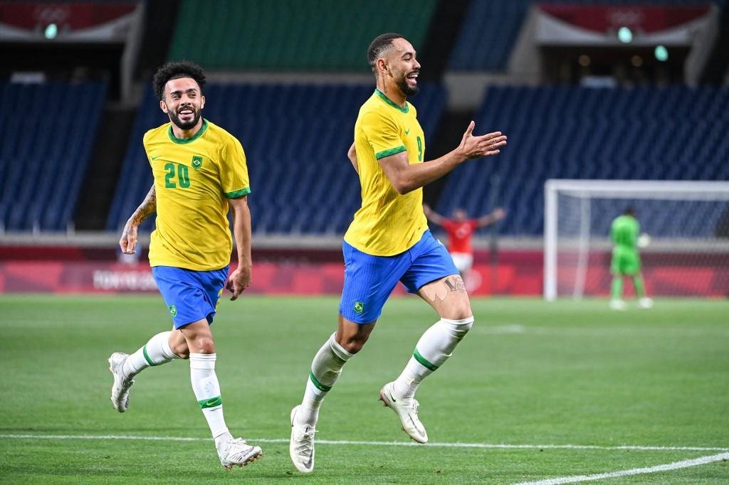 Matheus Cunha marcou o primeiro gol do jogo