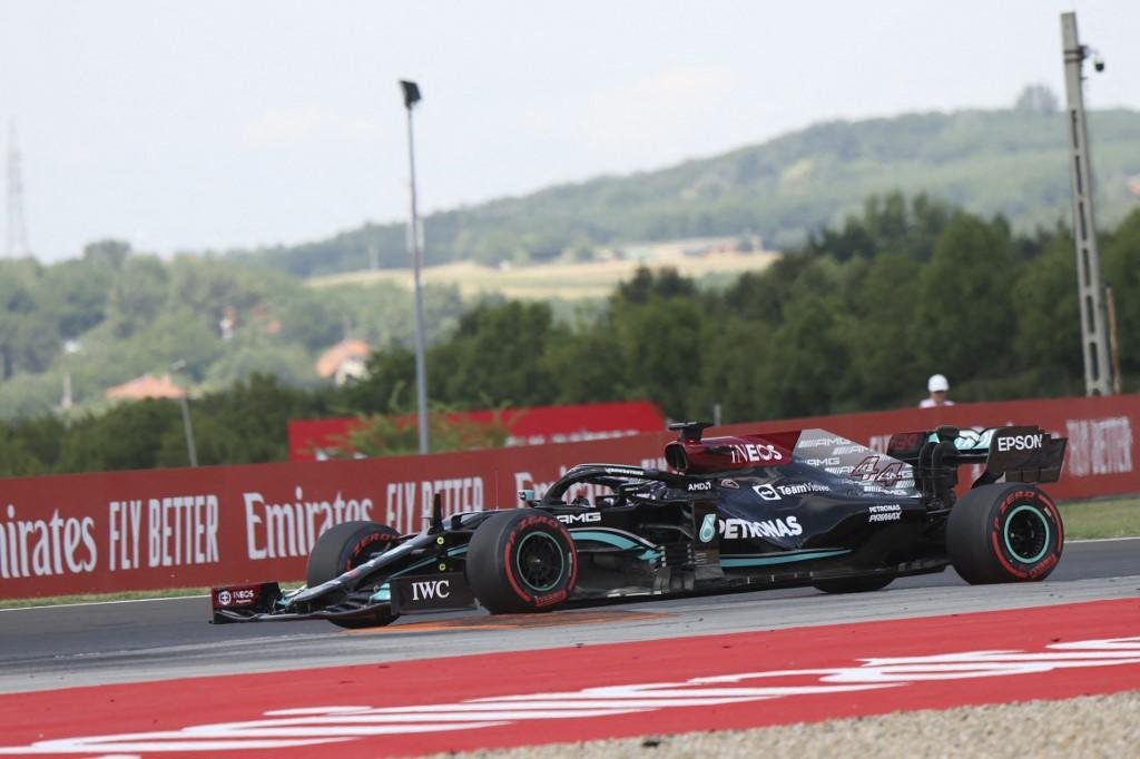 Brit&acirc;nico ensaia troco na luta do campeonato