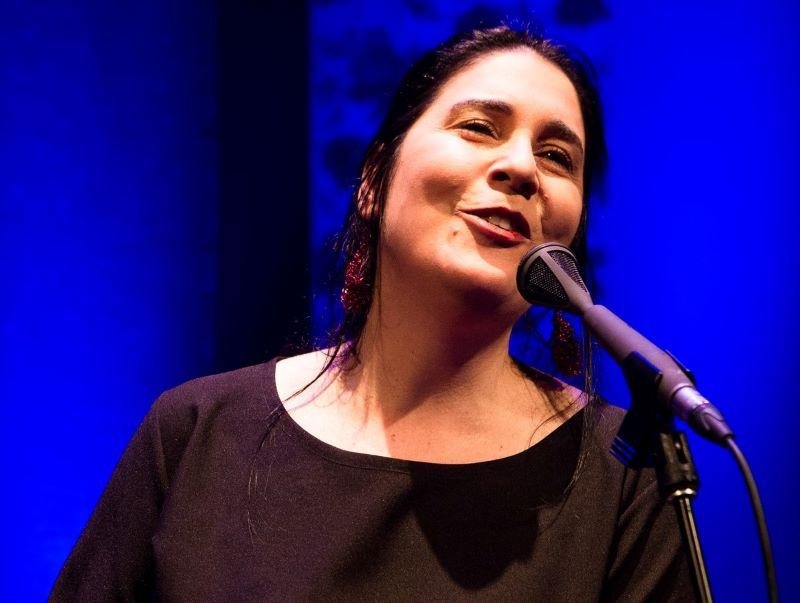 M&ocirc;nica Salmaso interpreta sucessos de Wilson Batista, como "Acertei no milhar"