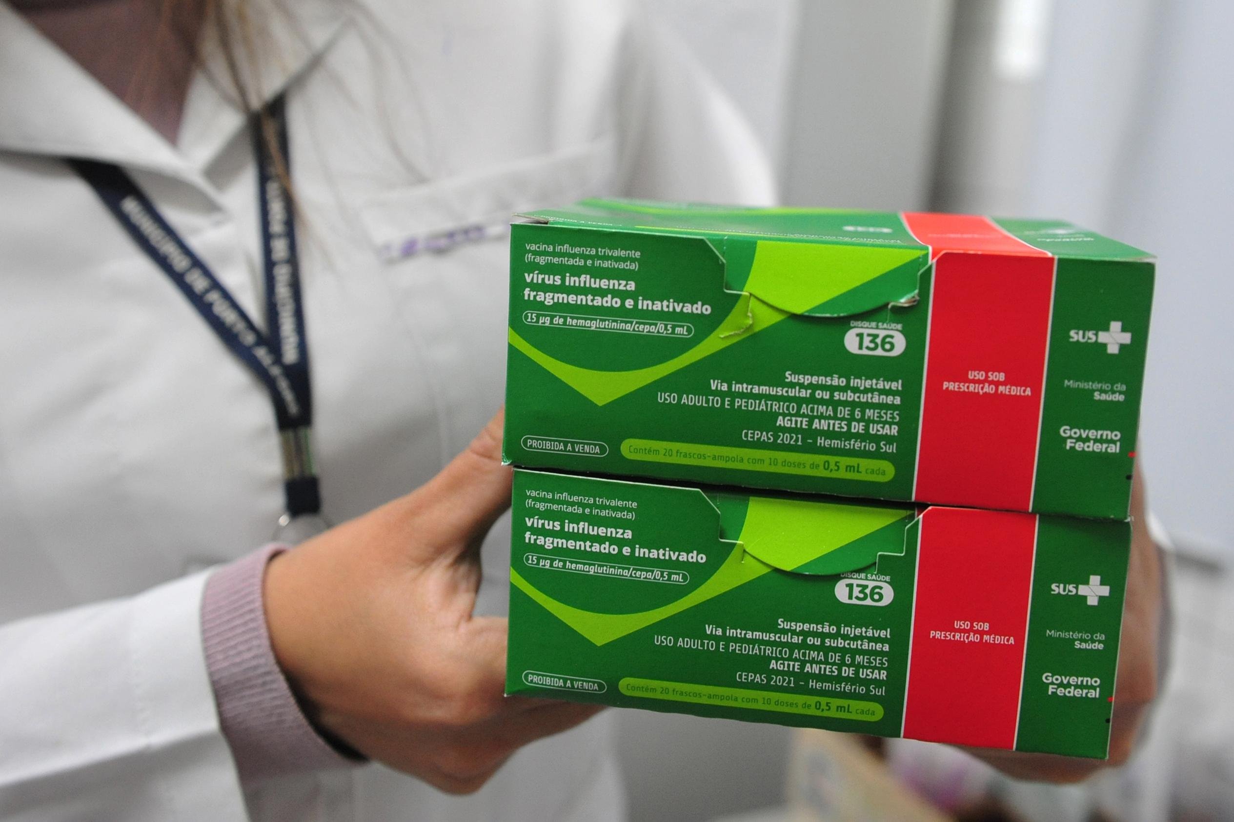 Aplica&ccedil;&atilde;o da dose ser&aacute; feita at&eacute; o fim dos estoques dispon&iacute;veis no munic&iacute;pio