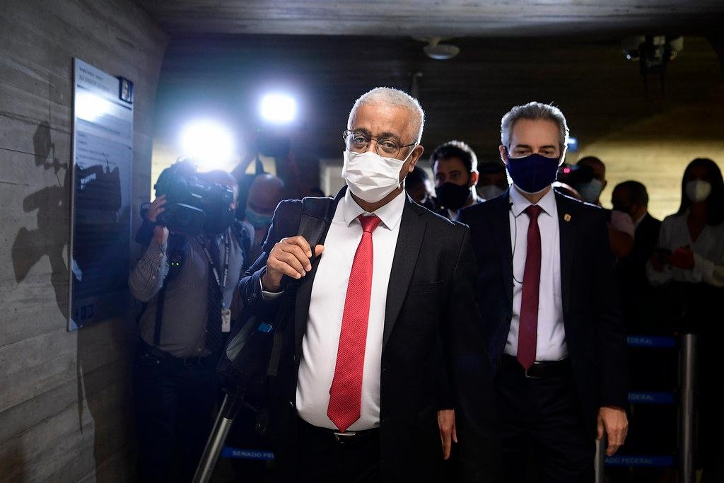 Diretor-executivo da farmac&ecirc;utica Vitamedic, Jailton Batista, fabricante da ivermectina, dar&aacute; o seu depoimento a CPI da Covid