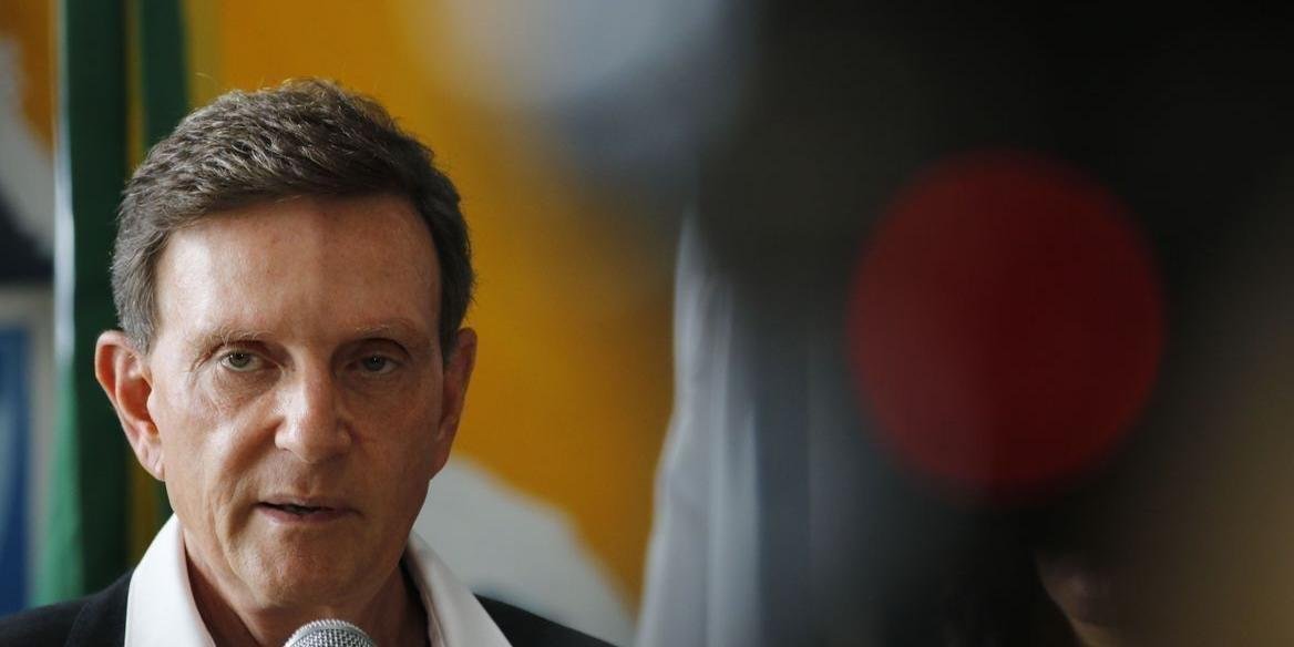 Crivella deve receber de volta seu passaporte
