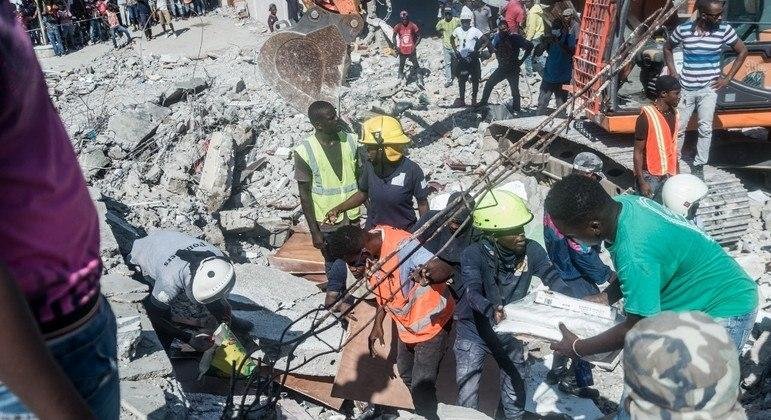 Haiti tem mais de 1200 mortos em terremoto