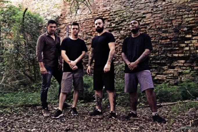 O objetivo da banda &eacute; fazer um &aacute;lbum experimental, com ritmos diferentes e buscando novos elementos