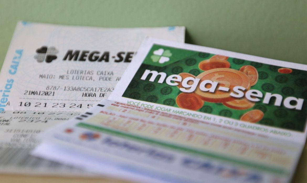 A aposta m&iacute;nima, com seis dezenas marcadas, custa R$ 4,50