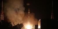 Foguete russo Soyuz lançou 34 novos satélites da operadora britânica OneWeb