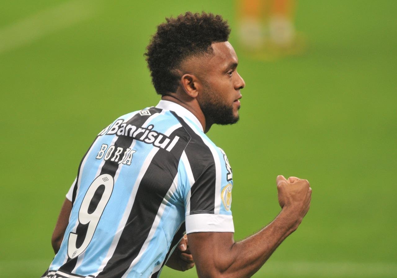 Com a convoca&ccedil;&atilde;o, Borja ficar&aacute; fora da partida contra o l&iacute;der Atl&eacute;tico-MG, no dia 5, no Mineir&atilde;o