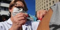 Em nota, o Ministério da Saúde diz que pode faltar vacina e alerta que alterações podem influenciar a eficácia da imunização