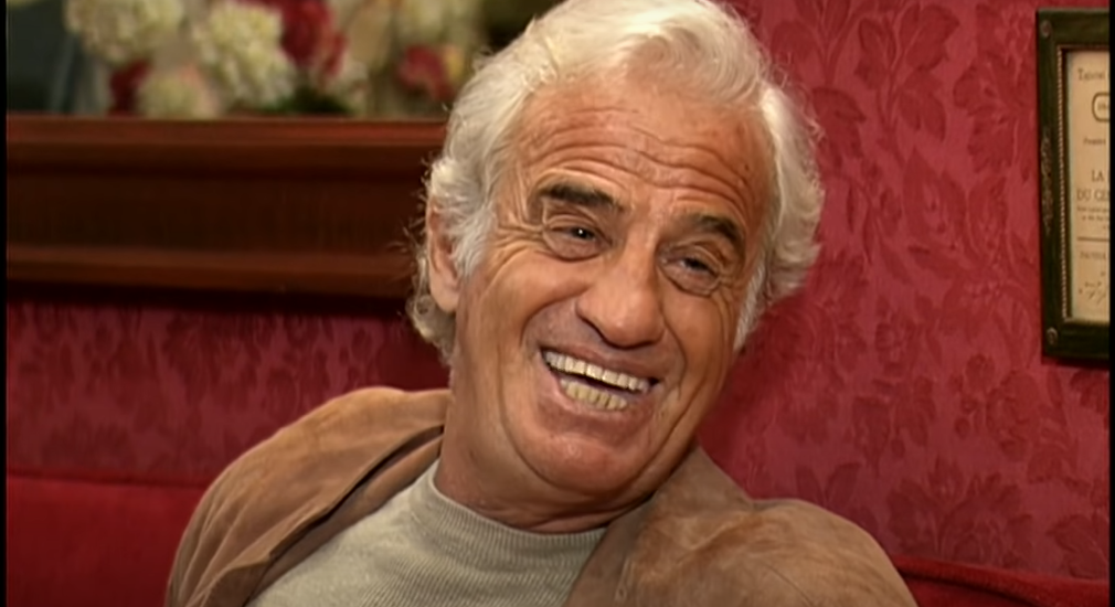 Jean-Paul Belmondo, um dos int&eacute;rpretes mais consagrados do cinema franc&ecirc;s, faleceu nesta segunda-feria (6).