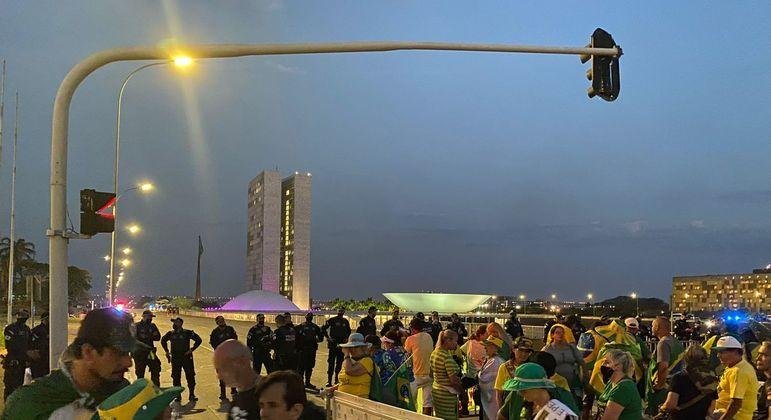 Grupo cobrava pris&atilde;o de ministros do STF