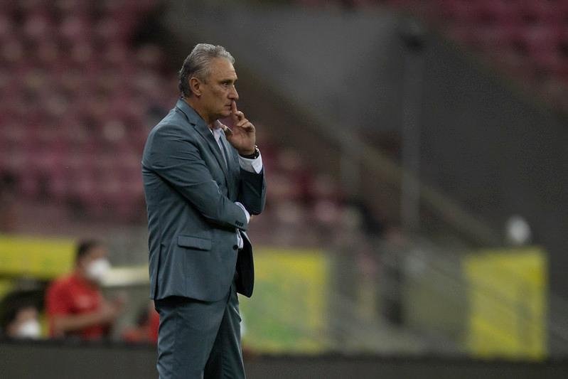 T&eacute;cnico Tite elogiou jogadores testados