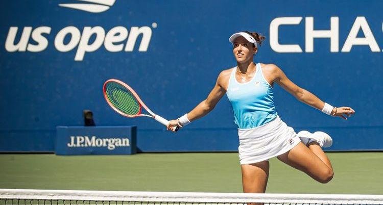 Stefani abandonou torneio nos EUA