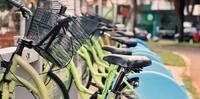 A empresa responsável pela gestão das bicicletas compartilhadas está solicitando o recadastramento de todos os usuários do sistema