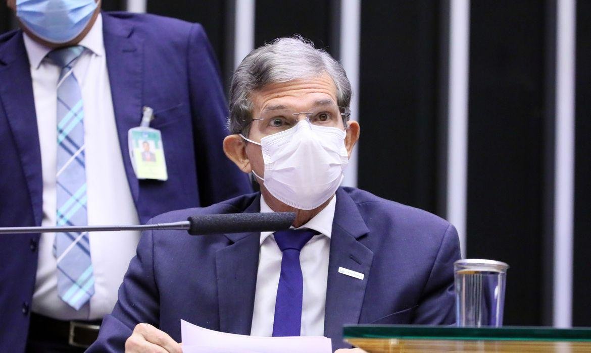 Luna disse mais cedo que o presidente Bolsonaro nunca interveio diretamente na empresa desde que assumiu o comando da estatal