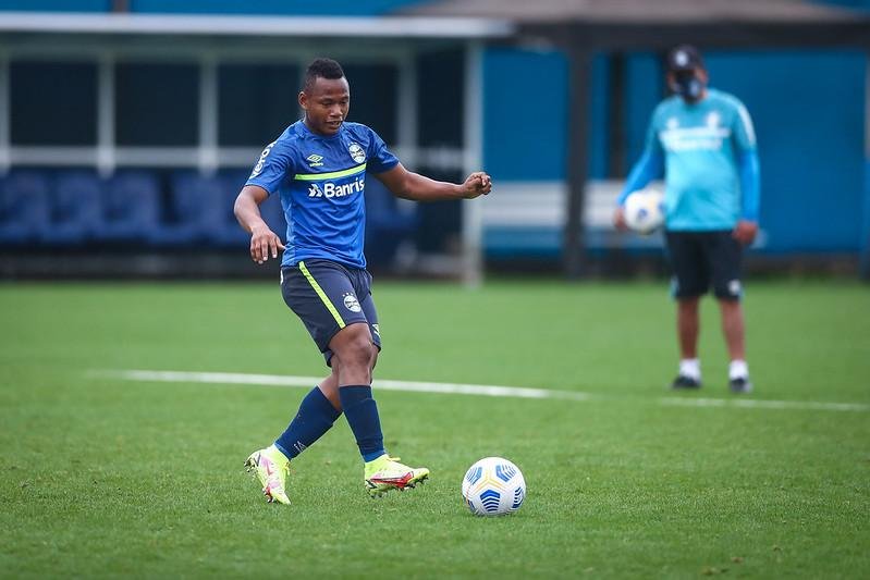 Campaz deve ser titular do Gr&ecirc;mio nesta quarta-feira