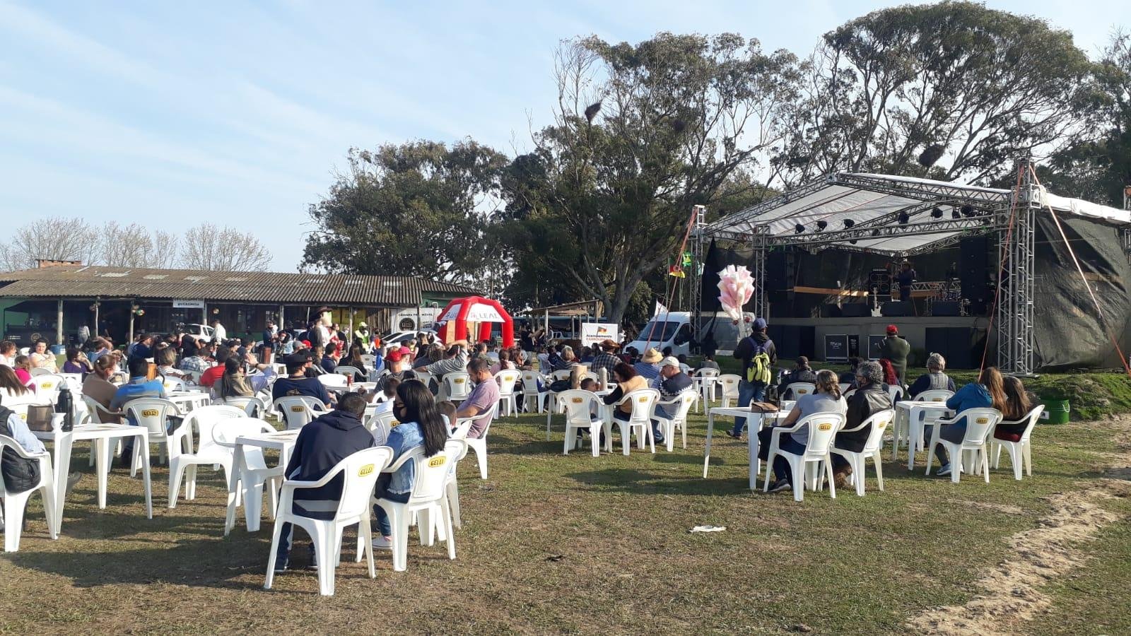 Em Rio Grande, acontece o 1&deg; Acampamento Farroupilha do munic&iacute;pio