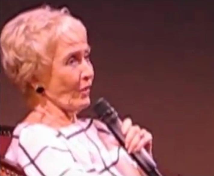 A atriz morreu aos 92 anos