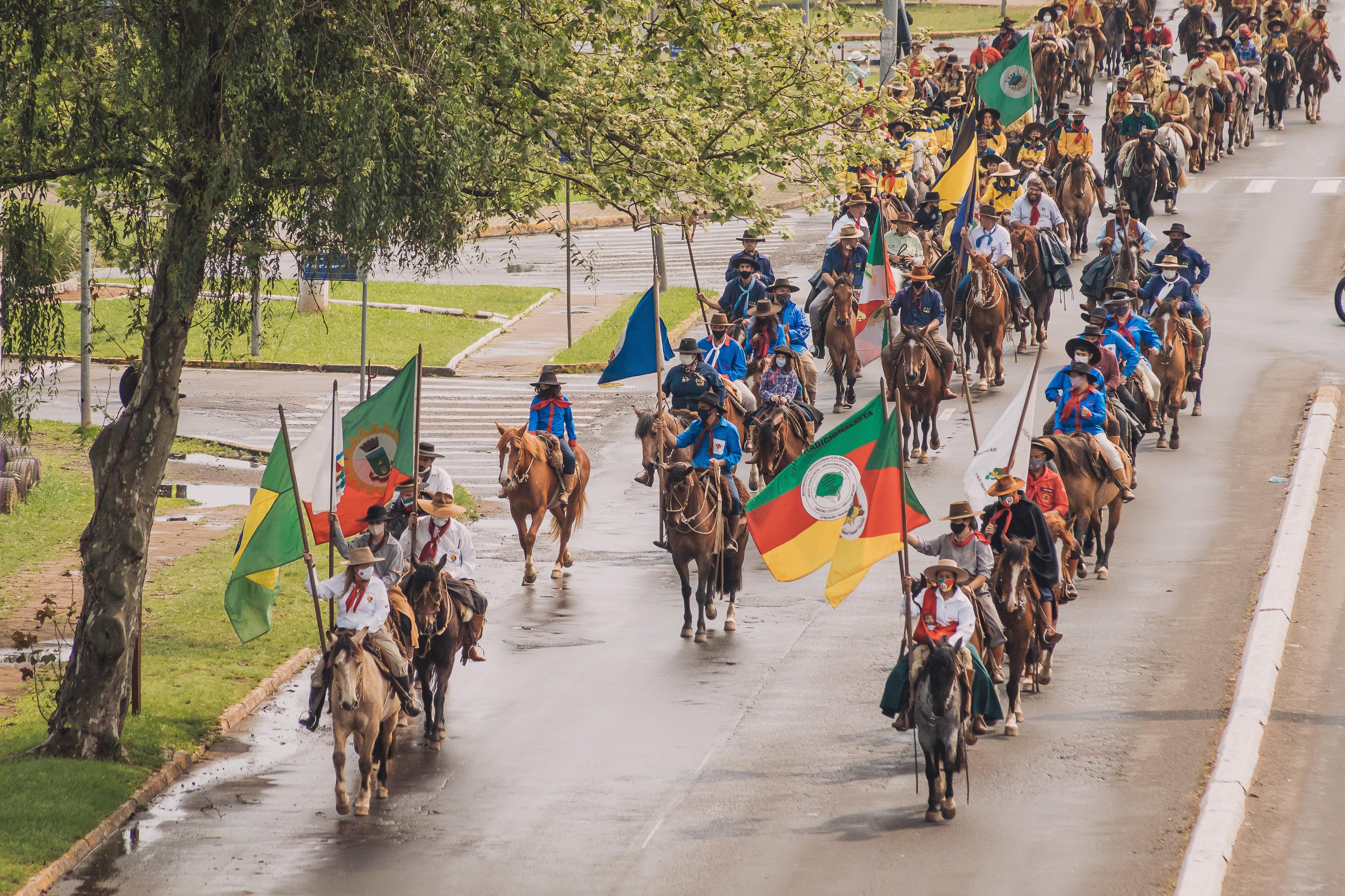 Neste ano, em Canoas, 26 entidades participaram do desfile campeiro