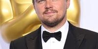 DiCaprio na cerimônia do Oscar 2016, quando ganhou a estatueta por sua atuação em 