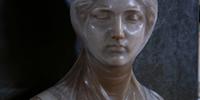 Busto em mármore de Beatriz - musa de Dante - de autoria do professor Besfi, pode ser vista no Acervo RS, que fica no segundo andar do prédio hitórico.