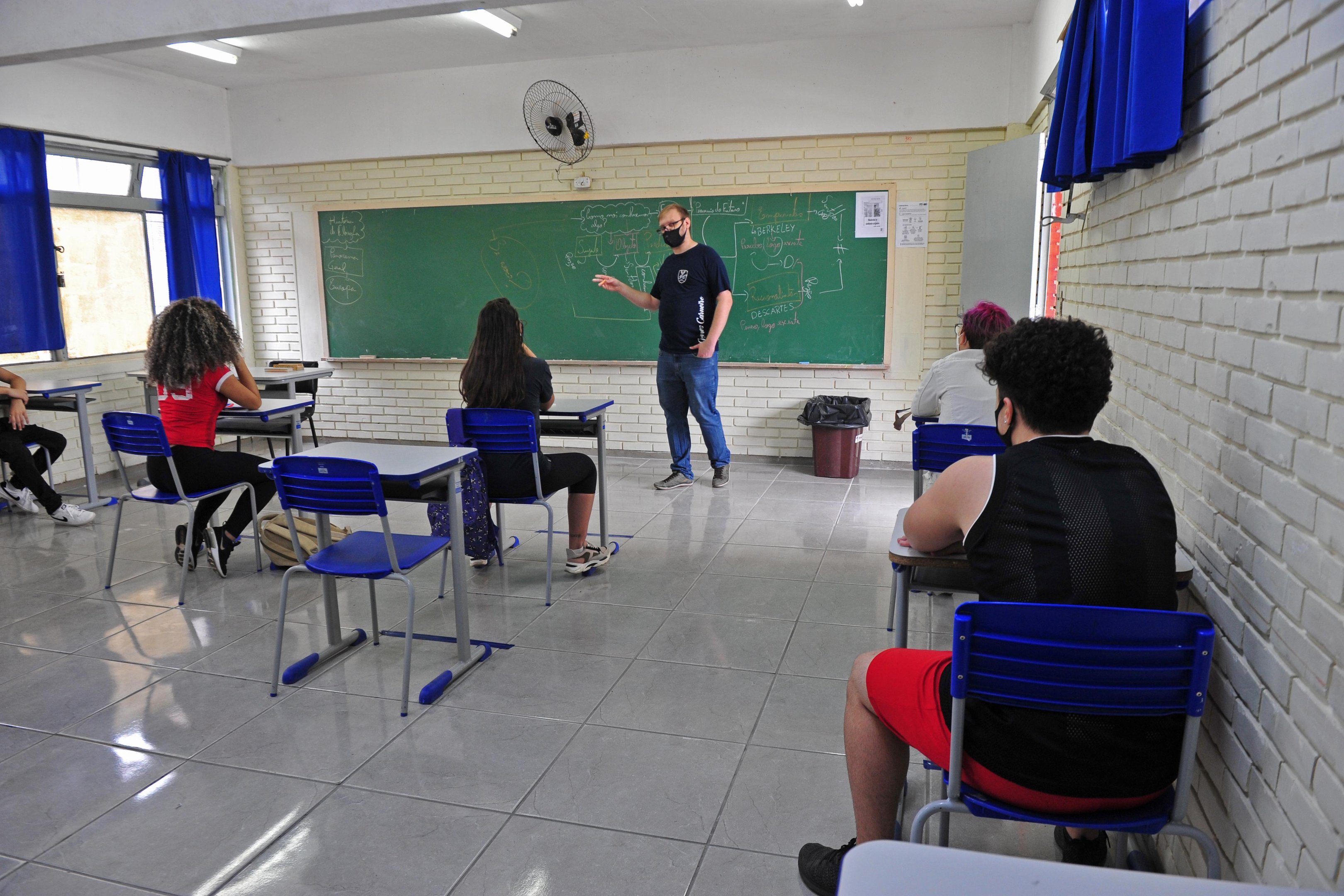 O evento visa esclarecer d&uacute;vidas dos prefeitos na &aacute;rea da Educa&ccedil;&atilde;o