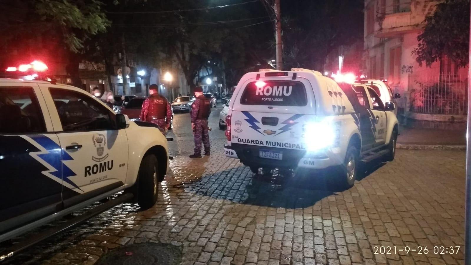 Durante as a&ccedil;&otilde;es, um estabelecimento comercial foi autuado porque uma funcion&aacute;ria estava atendendo o p&uacute;blico sem m&aacute;scara