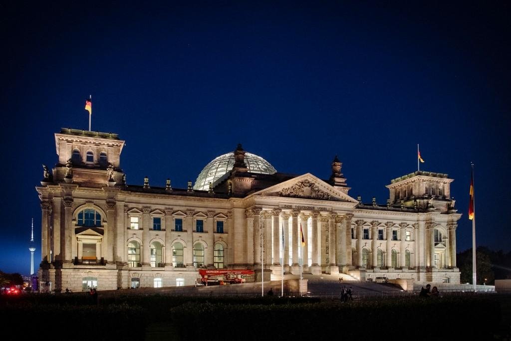 Alemanha define novo rumo pol&iacute;tico com aposentadoria de Angela Merkel