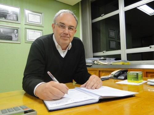 Marcos Riegel morreu tentando salvar a m&atilde;e, Marlise Riegel, de um inc&ecirc;ndio