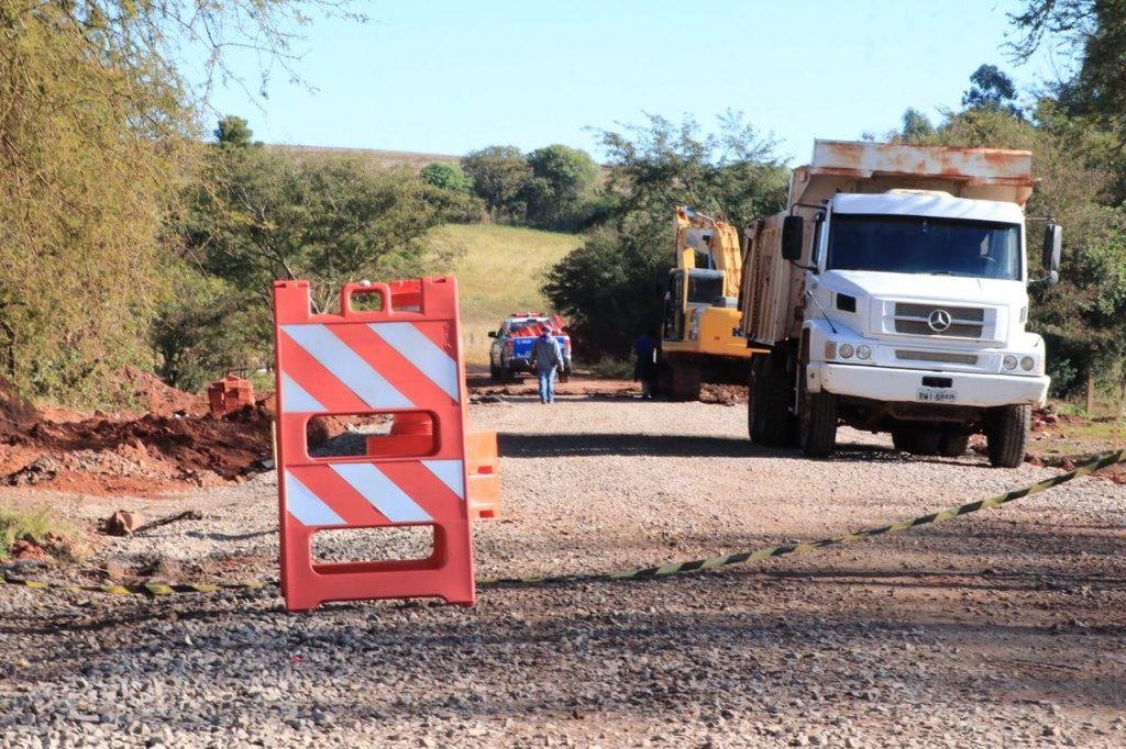 Na primeira etapa ser&atilde;o recuperados 100 km de estradas