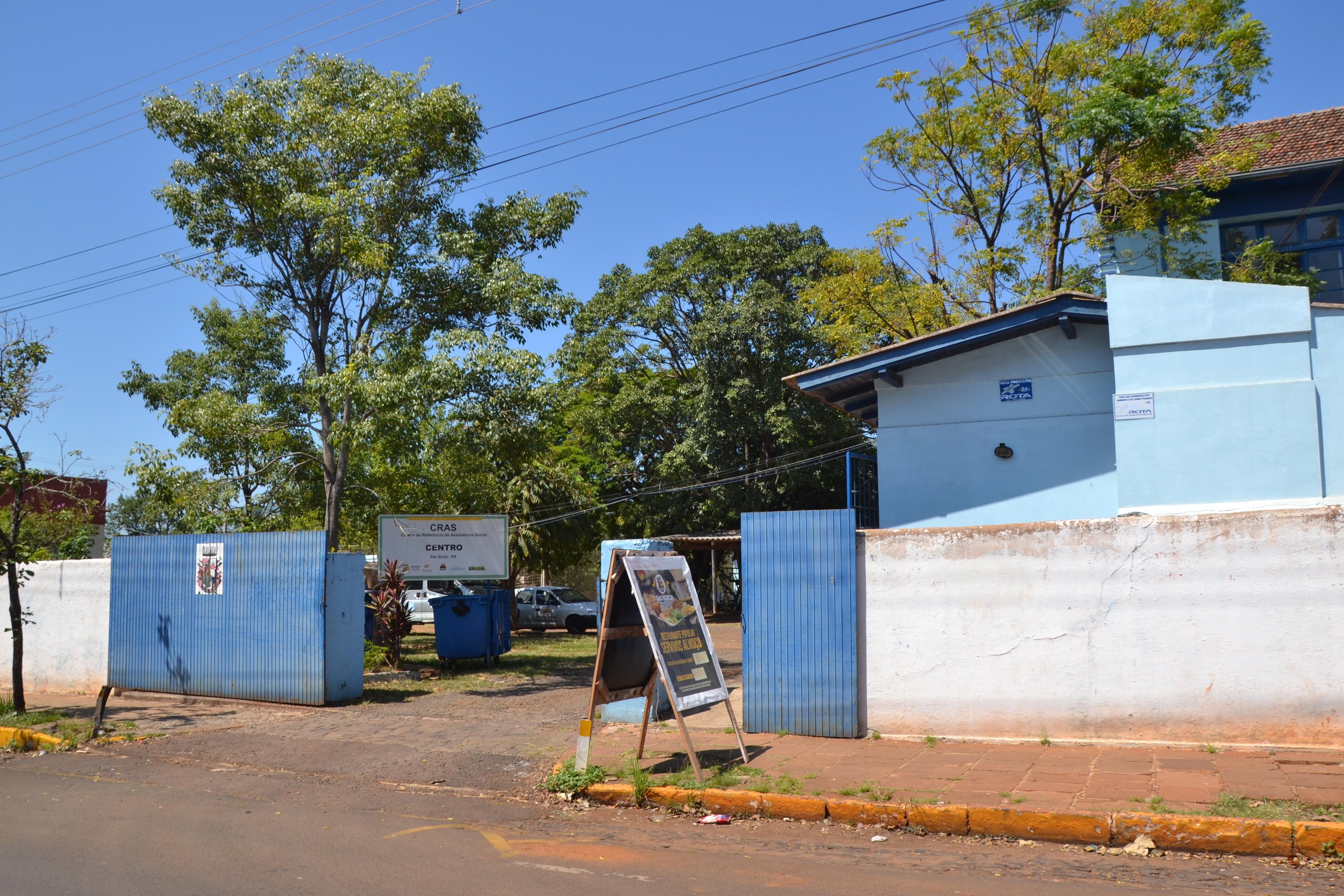 Duas vezes por semana s&atilde;o distribu&iacute;das refei&ccedil;&otilde;es no CRAS