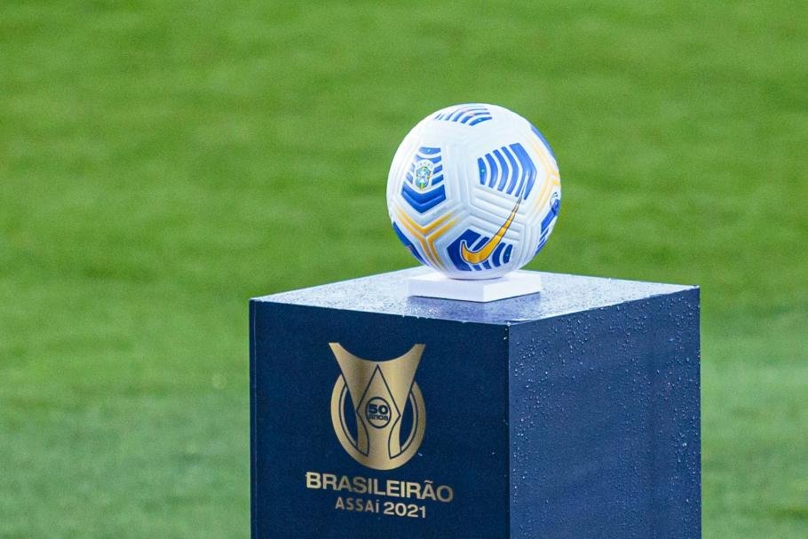 Brasileir&atilde;o n&atilde;o ir&aacute; ser adiado