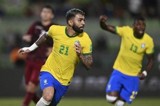 Brasil virou sobre a Venezuela e manteve 100% de aproveitamento nas Eliminat&oacute;rias