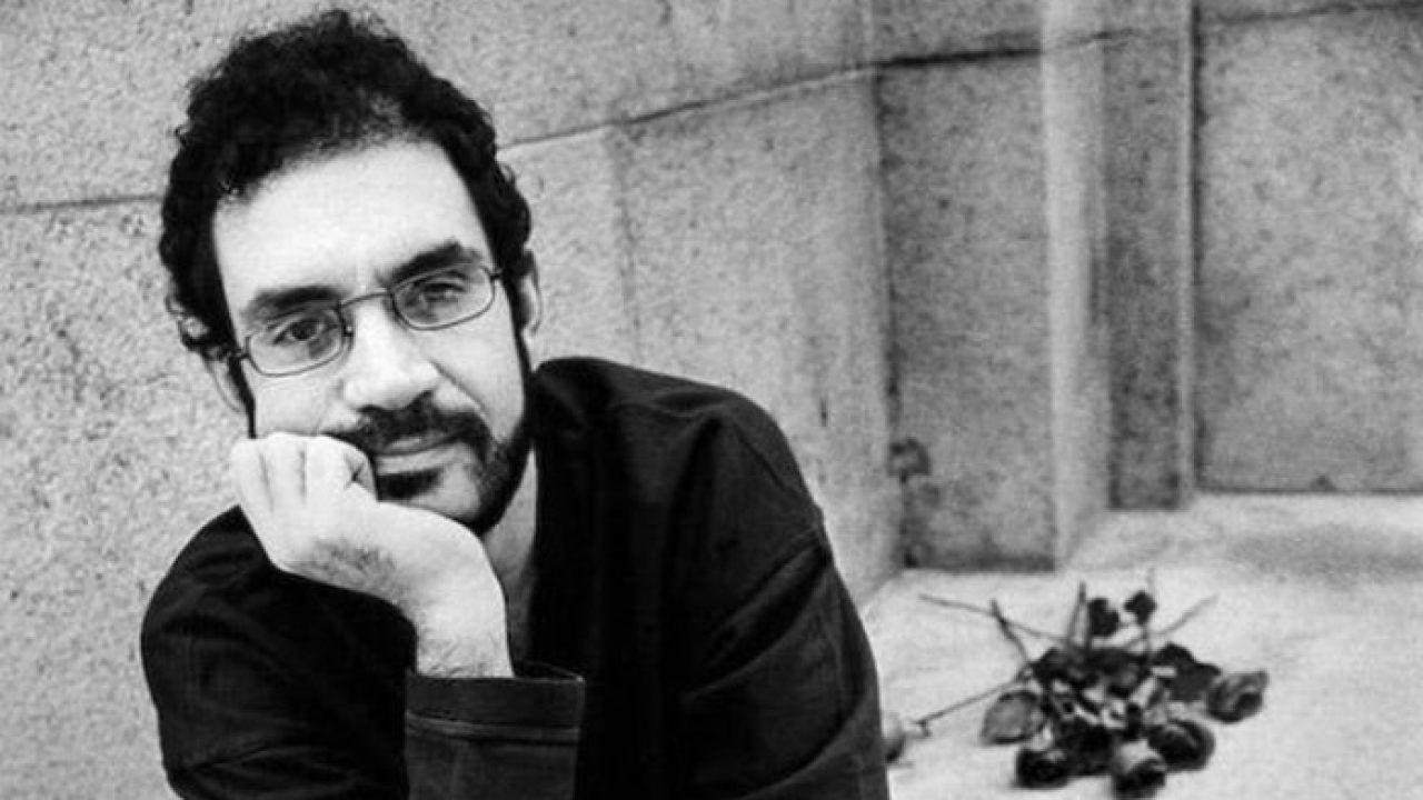 Em 1982,  Renato Russo se juntou a Marcelo Bonf&aacute;, Eduardo Paran&aacute; e Paulo Guimar&atilde;es para formar a banda Legi&atilde;o Urbana