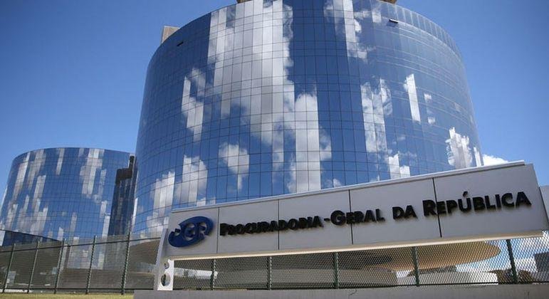 Procuradores solicitam aos parlamentares que rejeitem a PEC