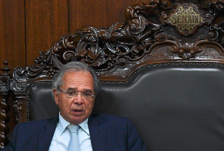 Ministro afastou cr&iacute;ticas sobre offshore