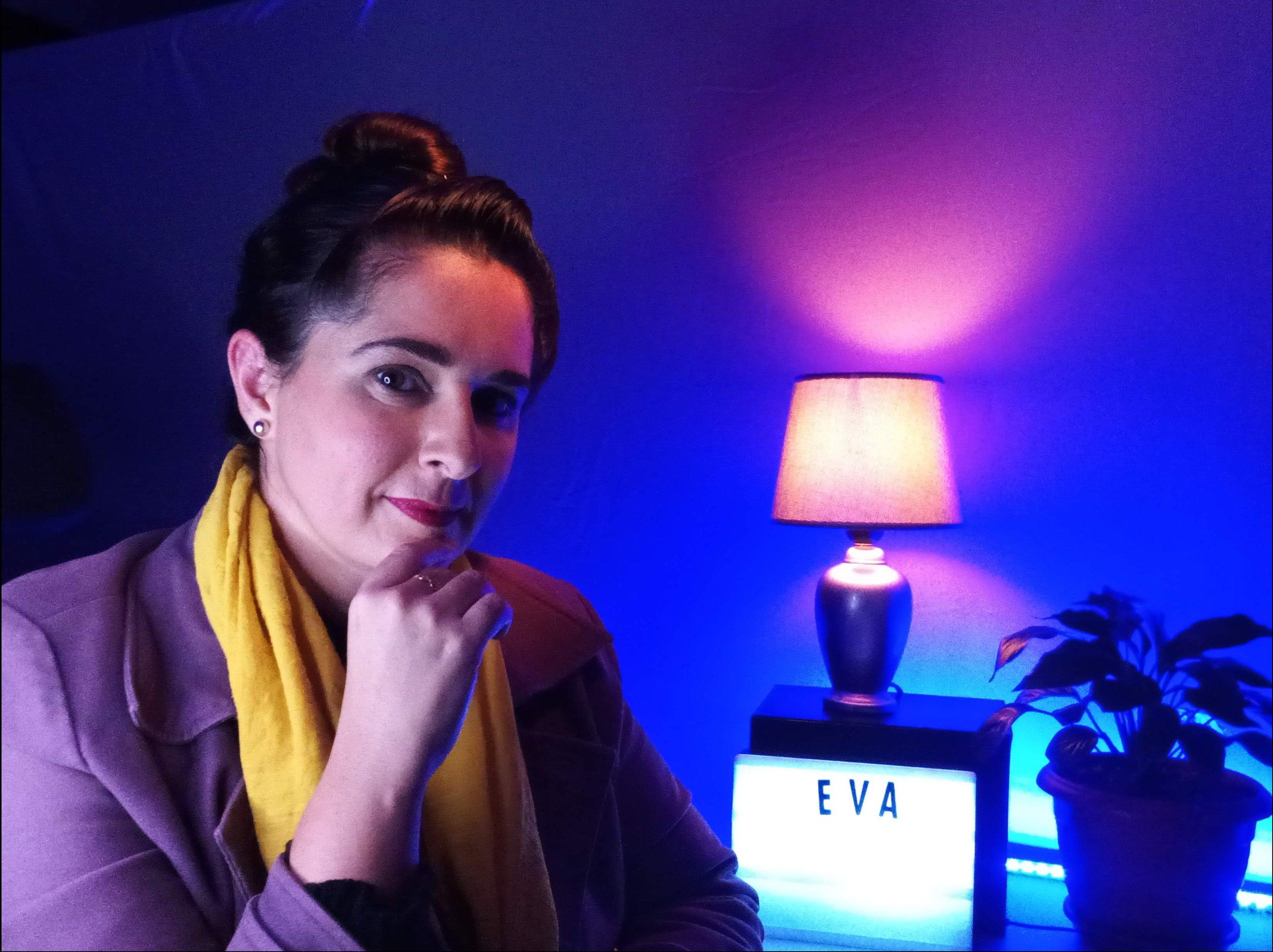 Elisa Lucas em cena de "As Contradi&ccedil;&otilde;es de Eva"