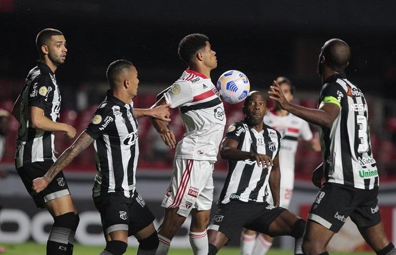 S&atilde;o Paulo soma seis empates seguidos no Brasileir&atilde;o