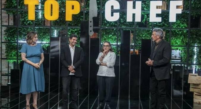 Ailin Aleixo, Felipe Bronze, Mara Salles e Emmanuel Bassoleil avaliam as receitas do 'Top Chef Brasil 3' nesta sexta (15)