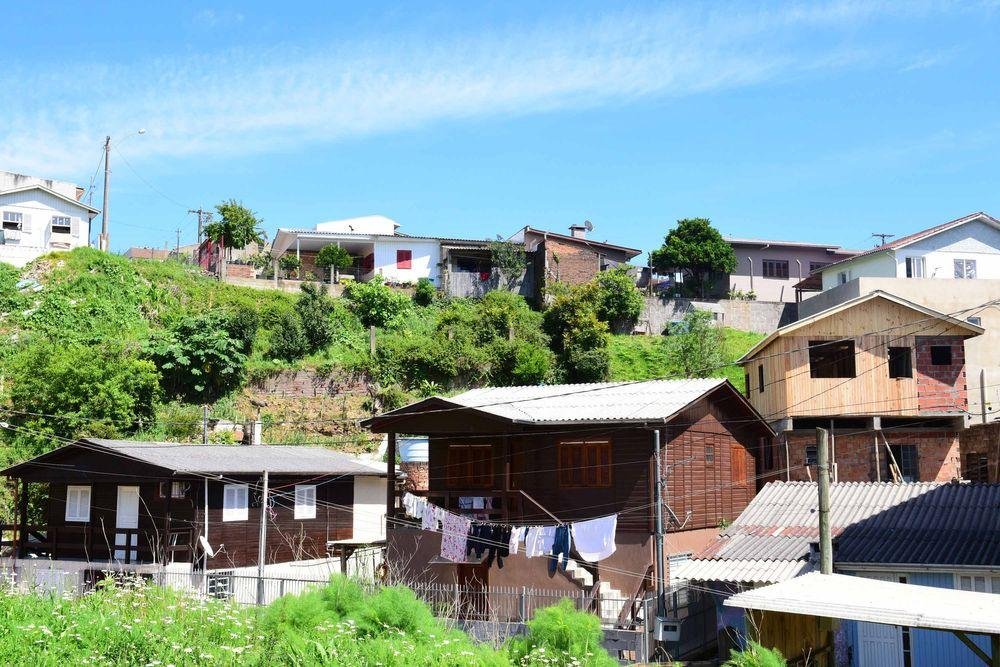 Equipes da SMU estar&aacute; no n&uacute;cleo habitacional Floresta II para iniciar a regulariza&ccedil;&atilde;o fundi&aacute;ria do local