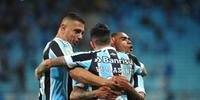 Diego Souza, Douglas Costa e Villasanti anotaram em vitória do Grêmio sobre o Juventude, neste domingo