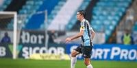 Geromel deve voltar ao time do Grêmio contra o Atlético-GO